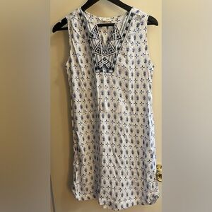 NWOT blue and white embroidered boho dress